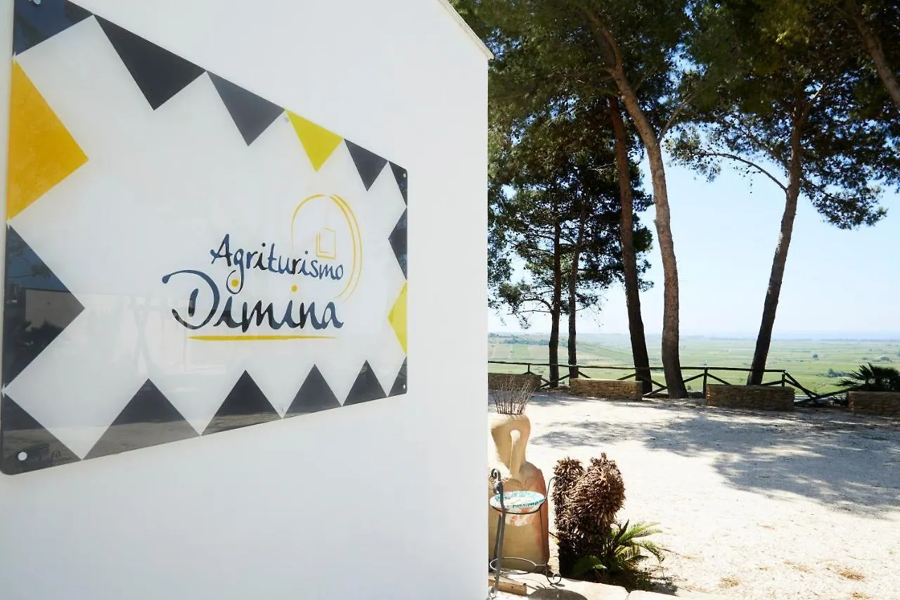 Alloggio per agriturismo Agriturismo Dimina Villa Marinella di Selinunte Italia