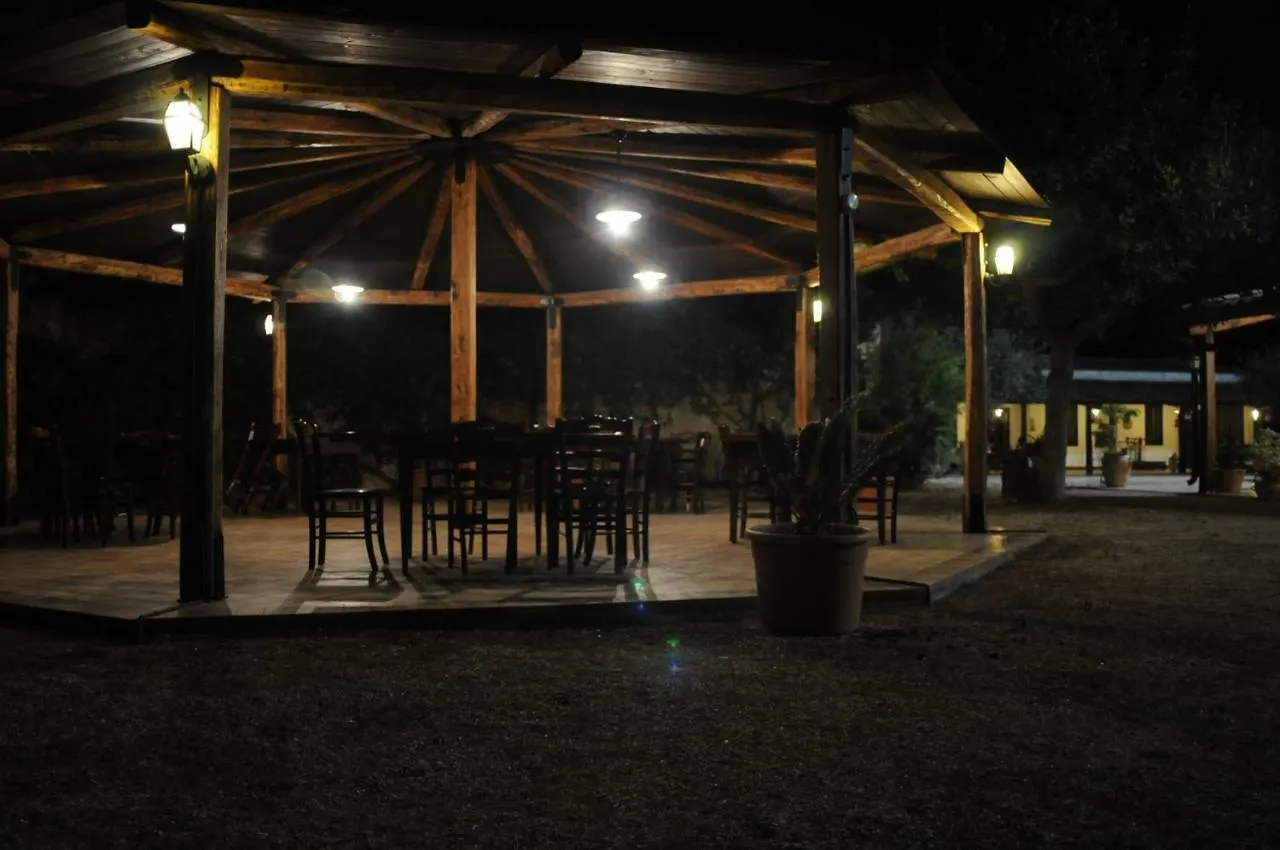 Alloggio per agriturismo Agriturismo Dimina Villa Marinella di Selinunte Italia